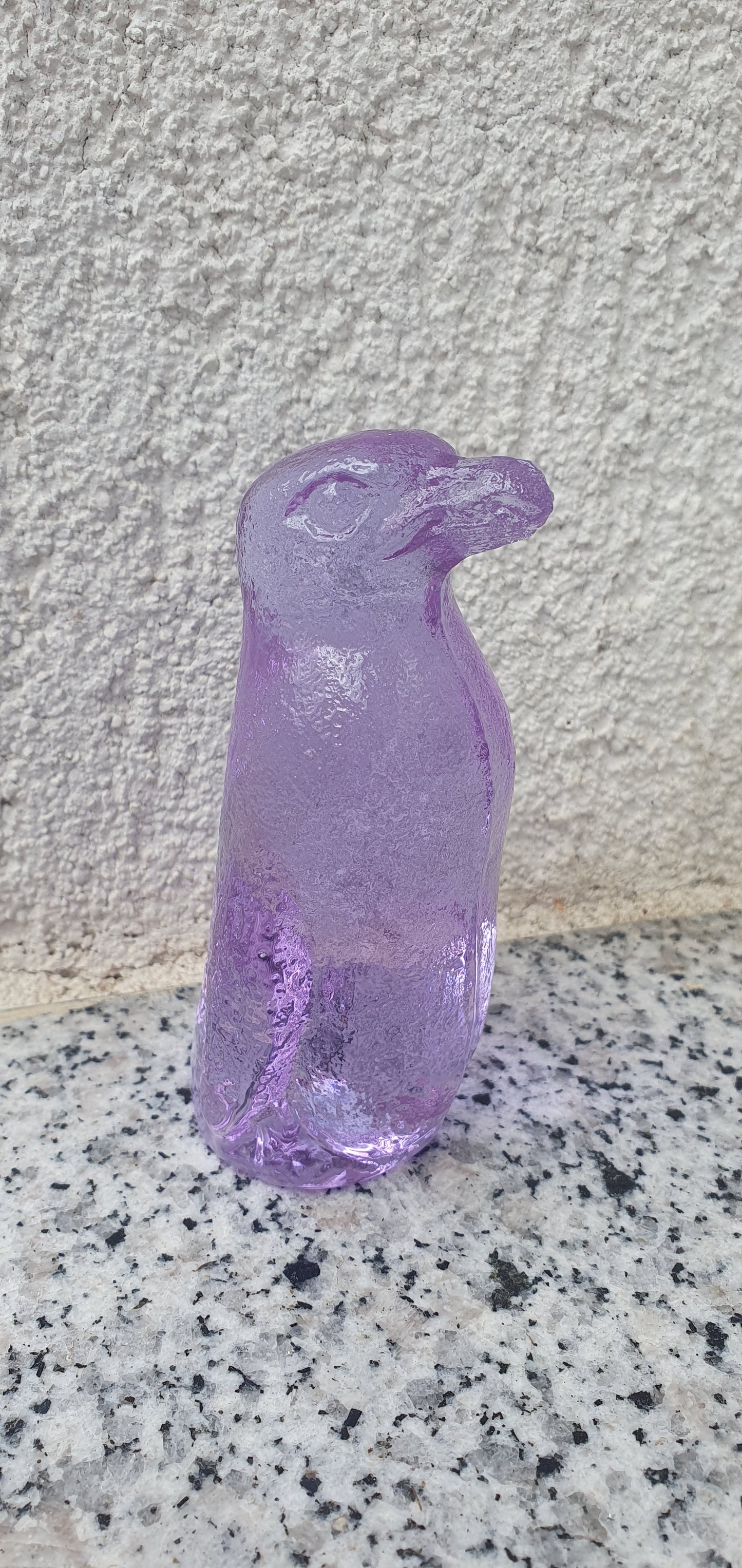 Alexandrit glass penguine figure color change rare collectible item