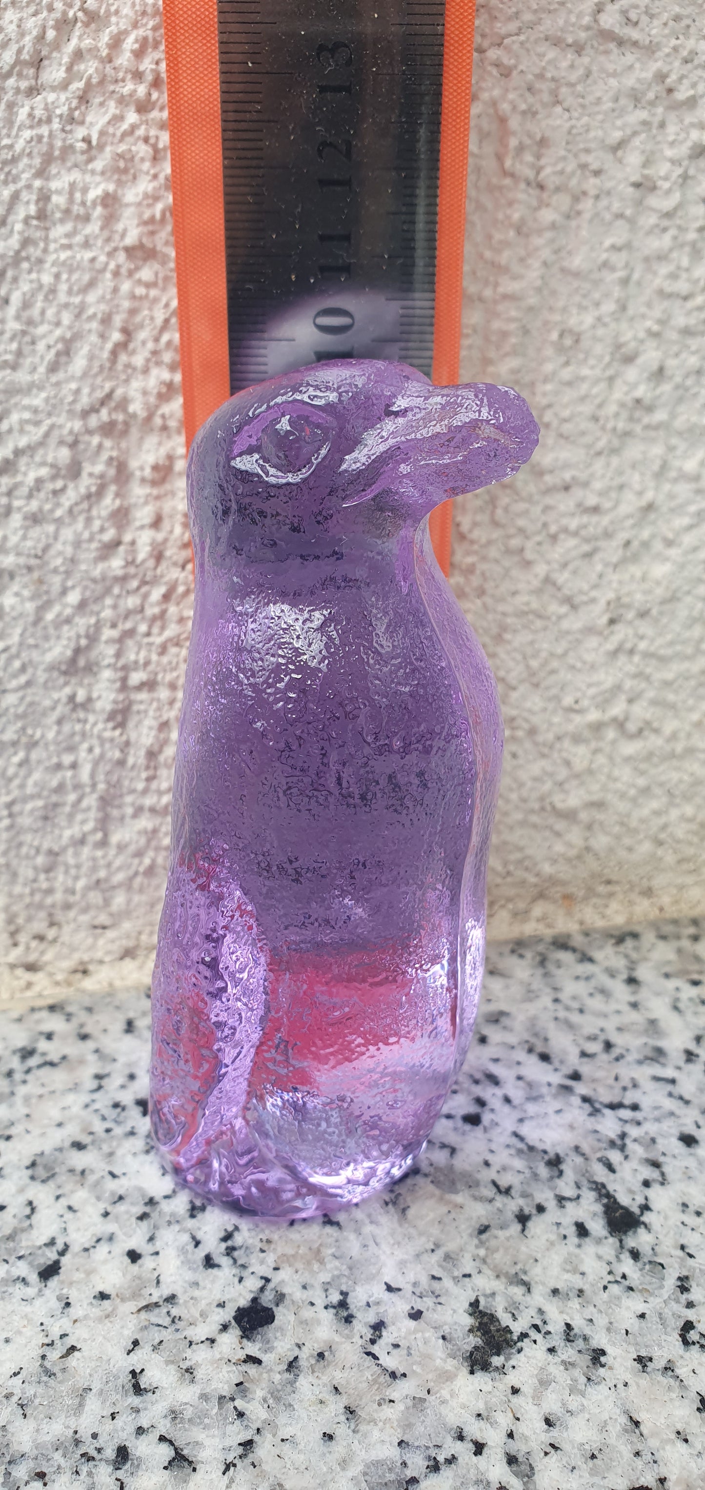 Alexandrit glass penguine figure color change rare collectible item