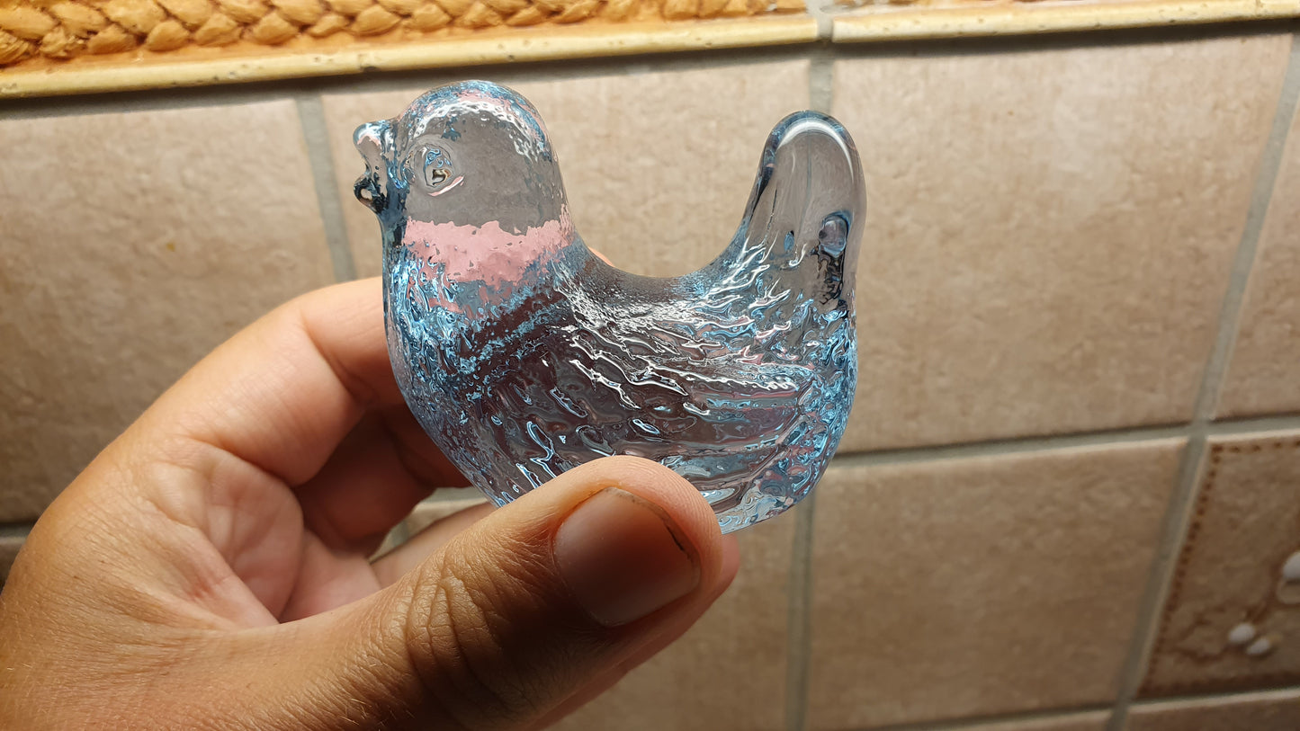 Alexandrit glass bird figure color change rare collectible item