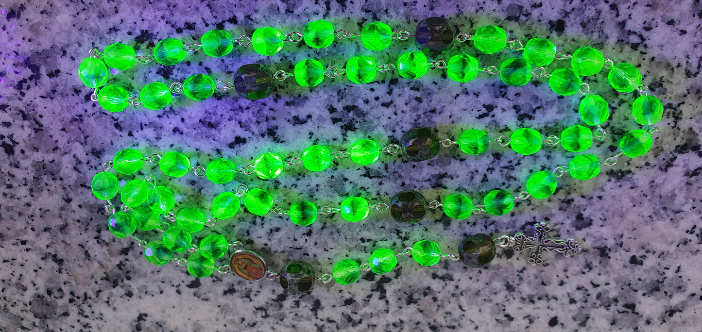 Czech uranium glass gothic necklace party jewelry #24090