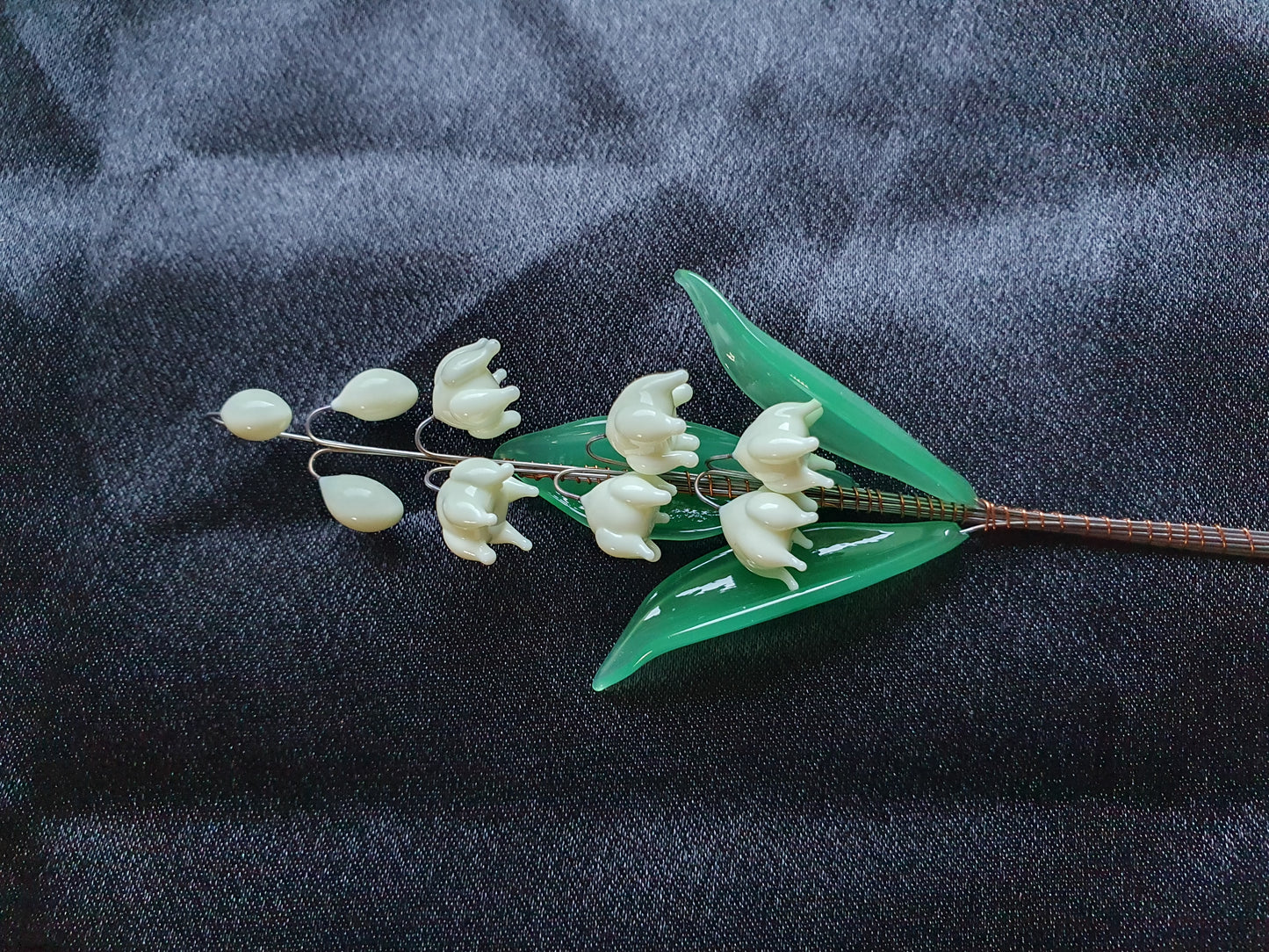 Lily of the Valley Uranium glass Christmas ornament collectible item