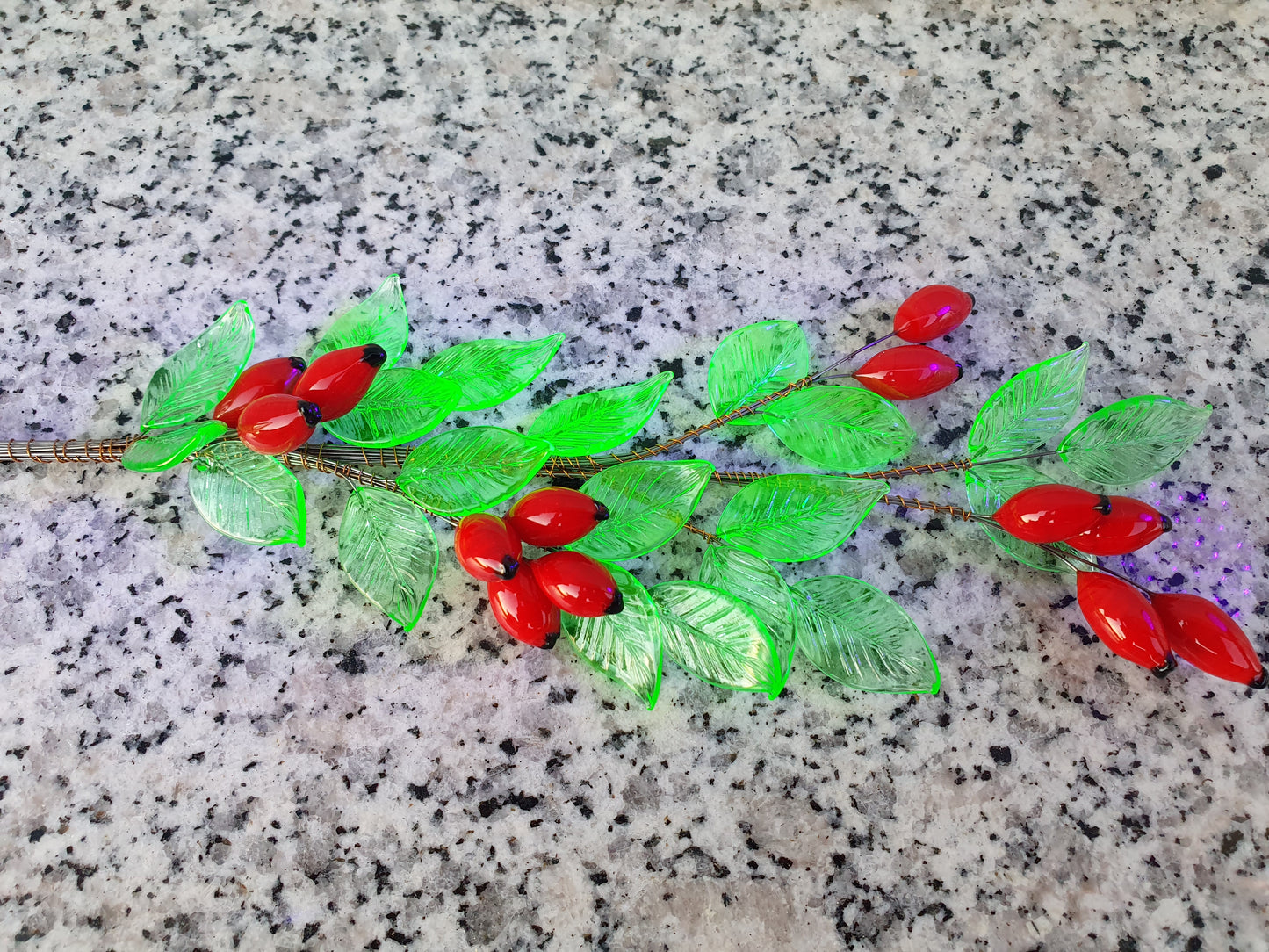 Uranium glass Rose hip Rosa canina original czhech collectible item