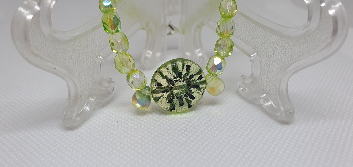 Czech Uranium and crystal glass bracelet beads vintage jewelry #24014