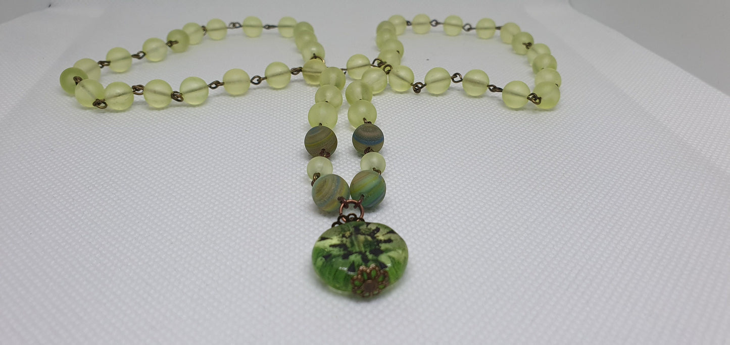 Uranium glass necklace vaseline glass beads vintage jewelry #24027