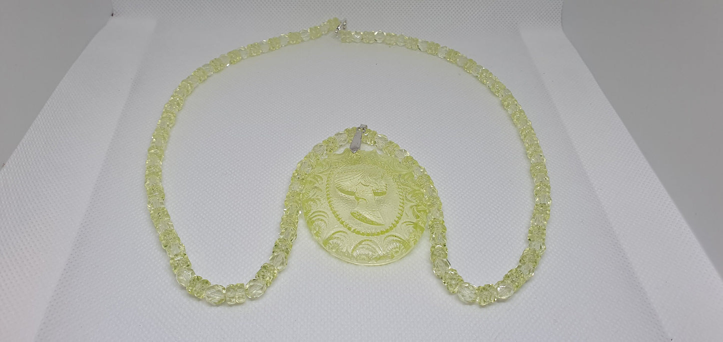 Czech Uranium glass necklace+pendant vaseline glass beads jewelry #24021