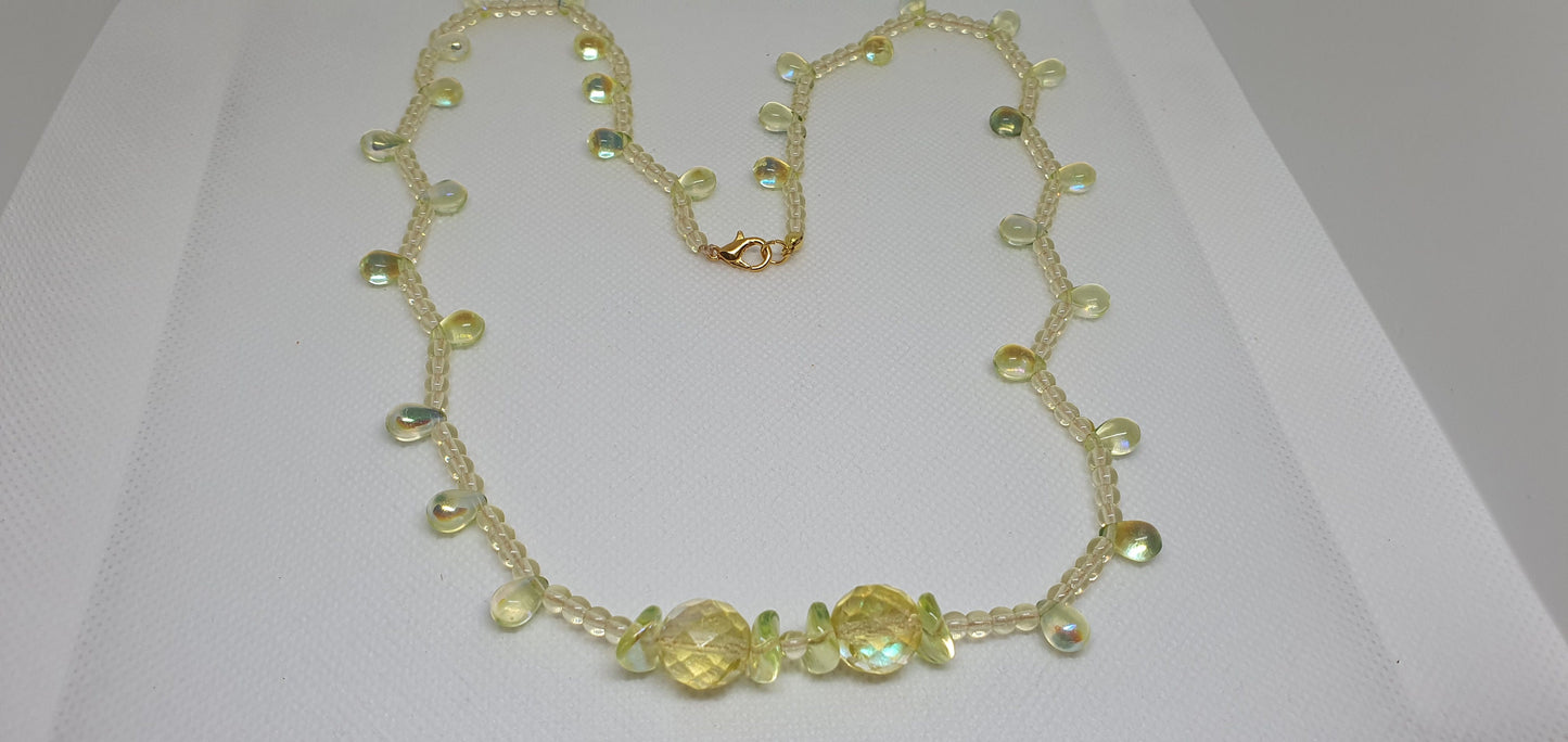 Czech Uranium glass necklace vaseline glass beads vintage jewelry #24023