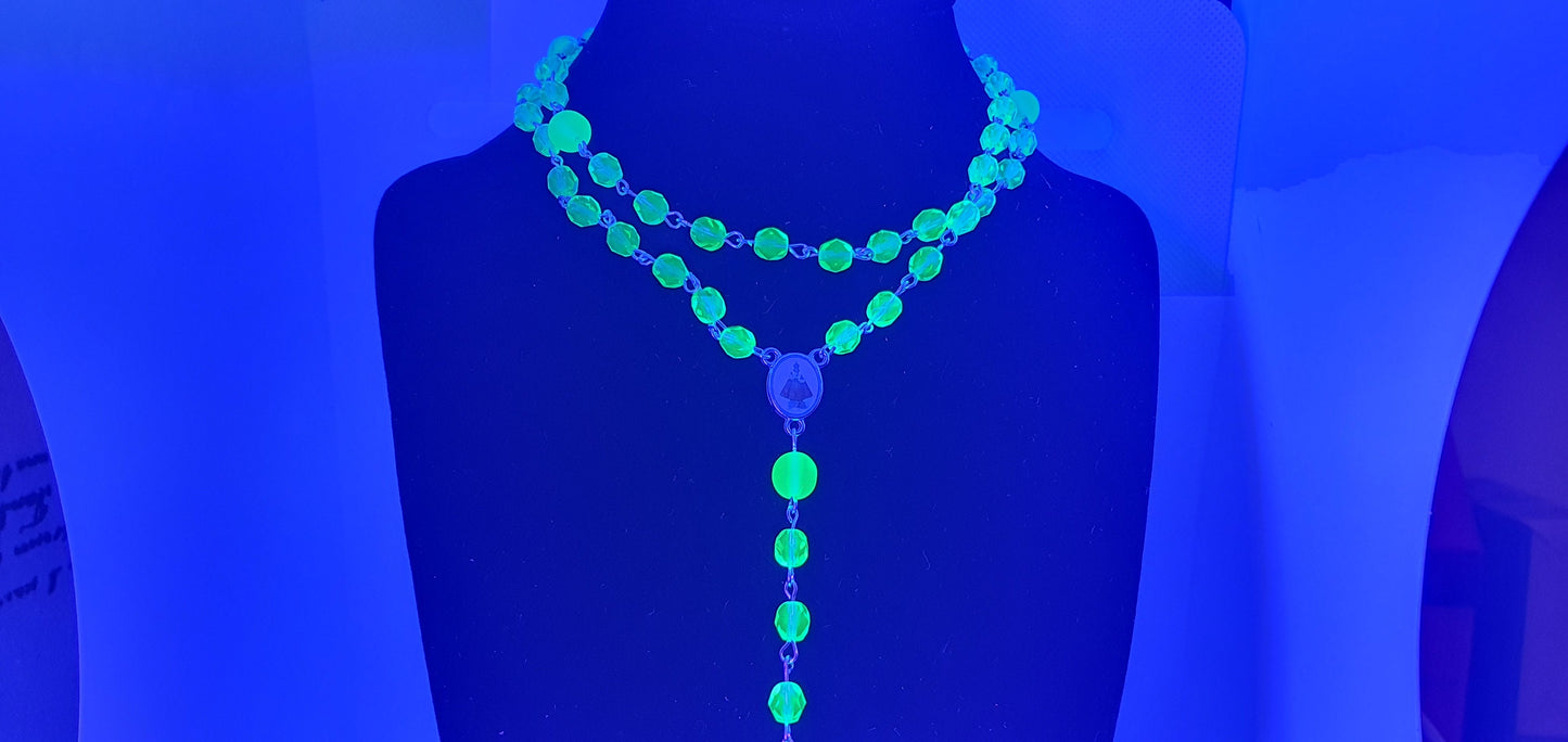 Rosary Genuine Uranium glass necklace vaseline beads vintage jewelry #24015