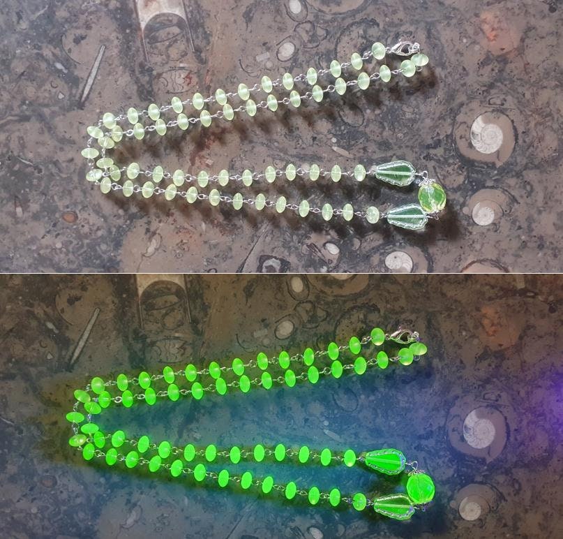 Czech uranium glass beads necklace vintage jewelry #24070