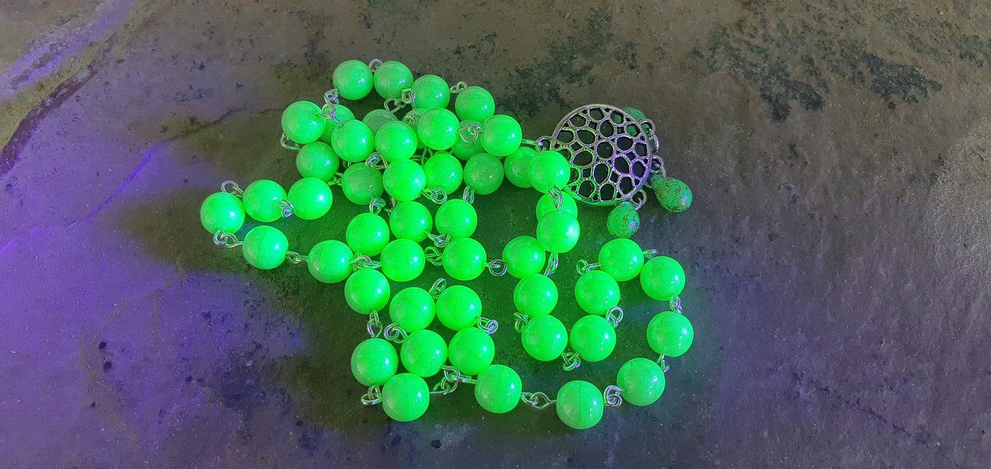 Uranium glass necklace vaseline glass beads handmade #24075