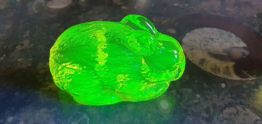 Rabbit Czech Uranium glass vaseline collectible item