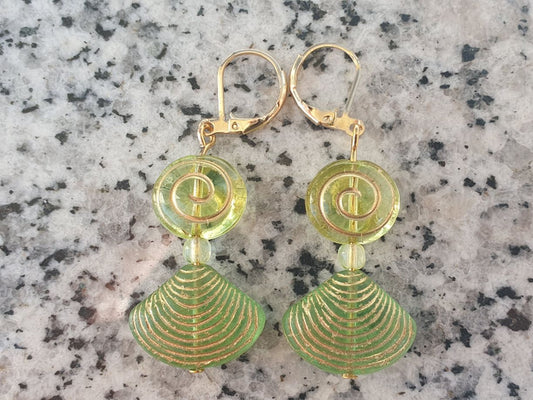 Glowing Uranium glass earrings UR-ER24083